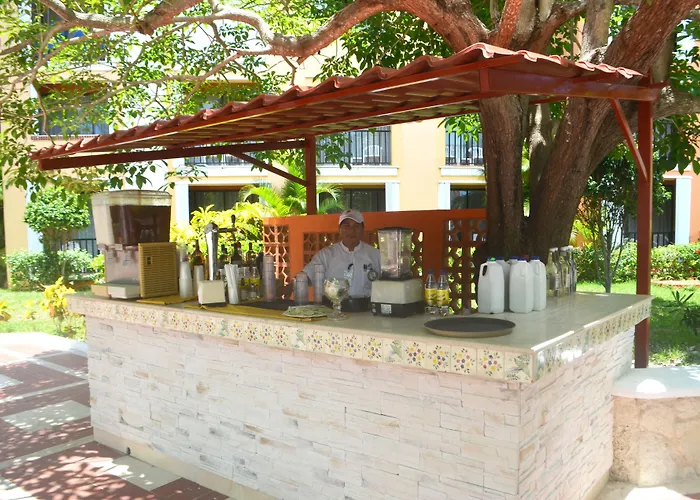 Hotel & 4*