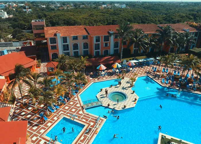& 4* Cozumel
