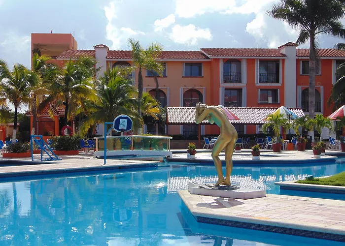 & 4* Cozumel