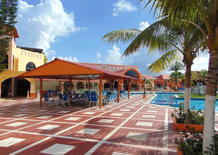 & Hotel